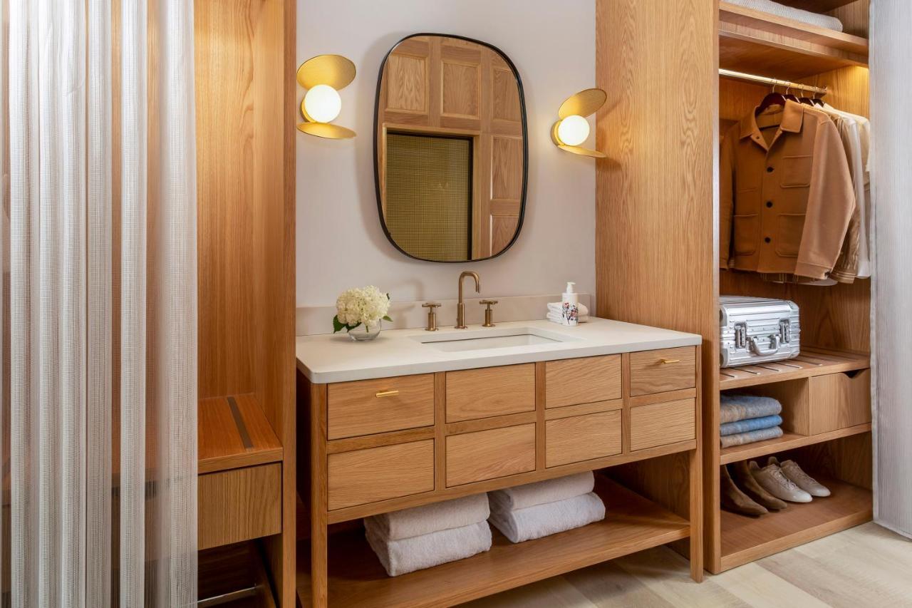 Virgin Hotels Единбург Екстериор снимка Bathroom