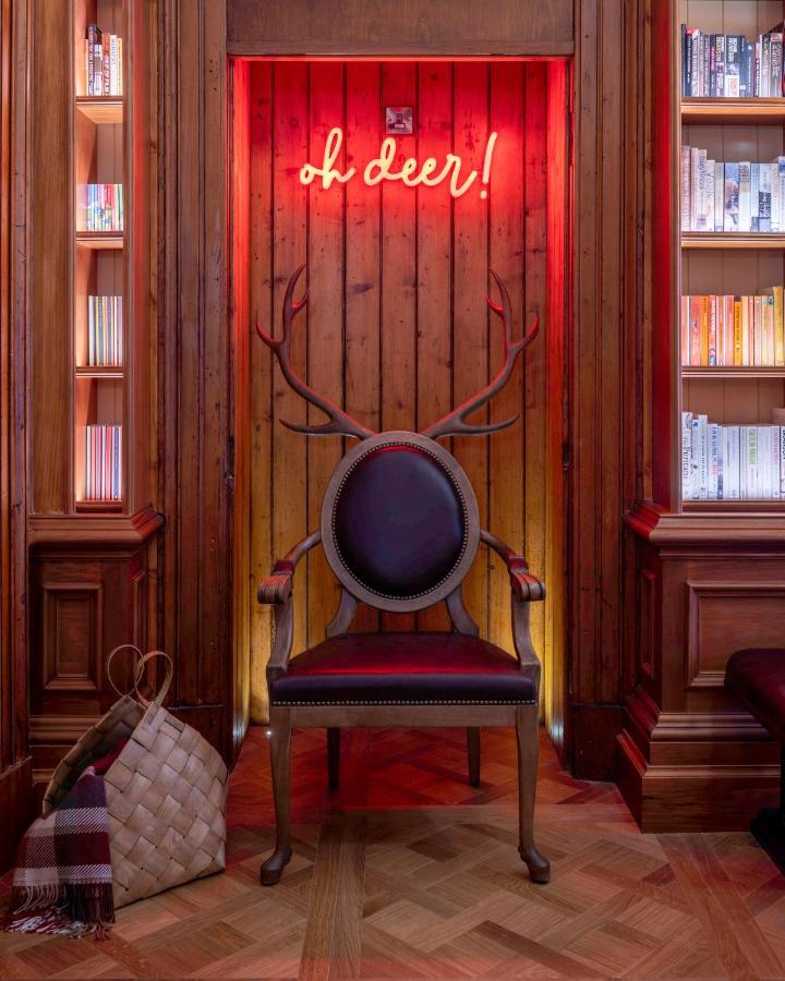 Virgin Hotels Единбург Екстериор снимка The library chair